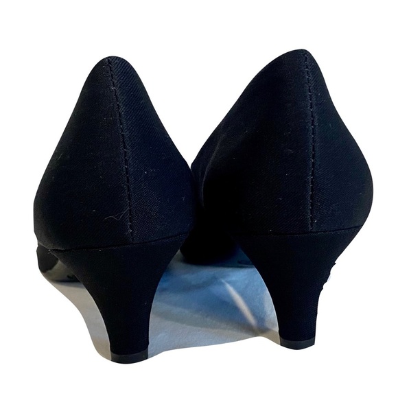 AEROSOLES Cheerful Black Fabric Kitten Heel Pumps Size 7.5 - Picture 4 of 9